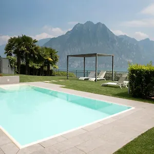 Ai Ronchi *** Riva di Solto