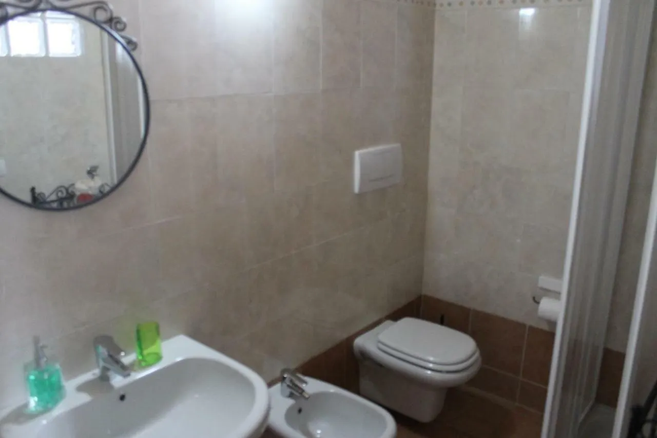 לינה וארוחת בוקר קרוגטה Le Camere Di Aladino