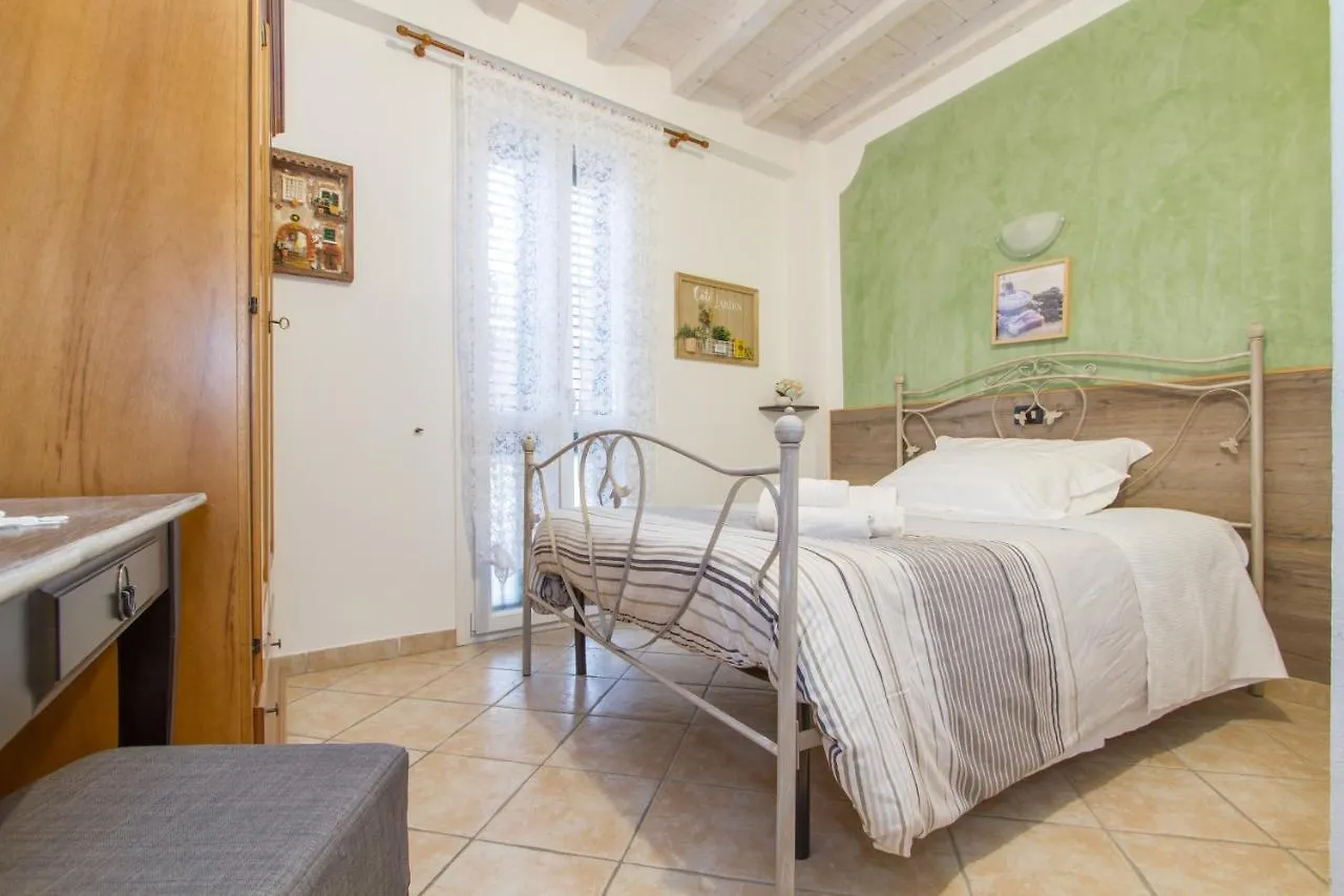 קרוגטה Le Camere Di Aladino